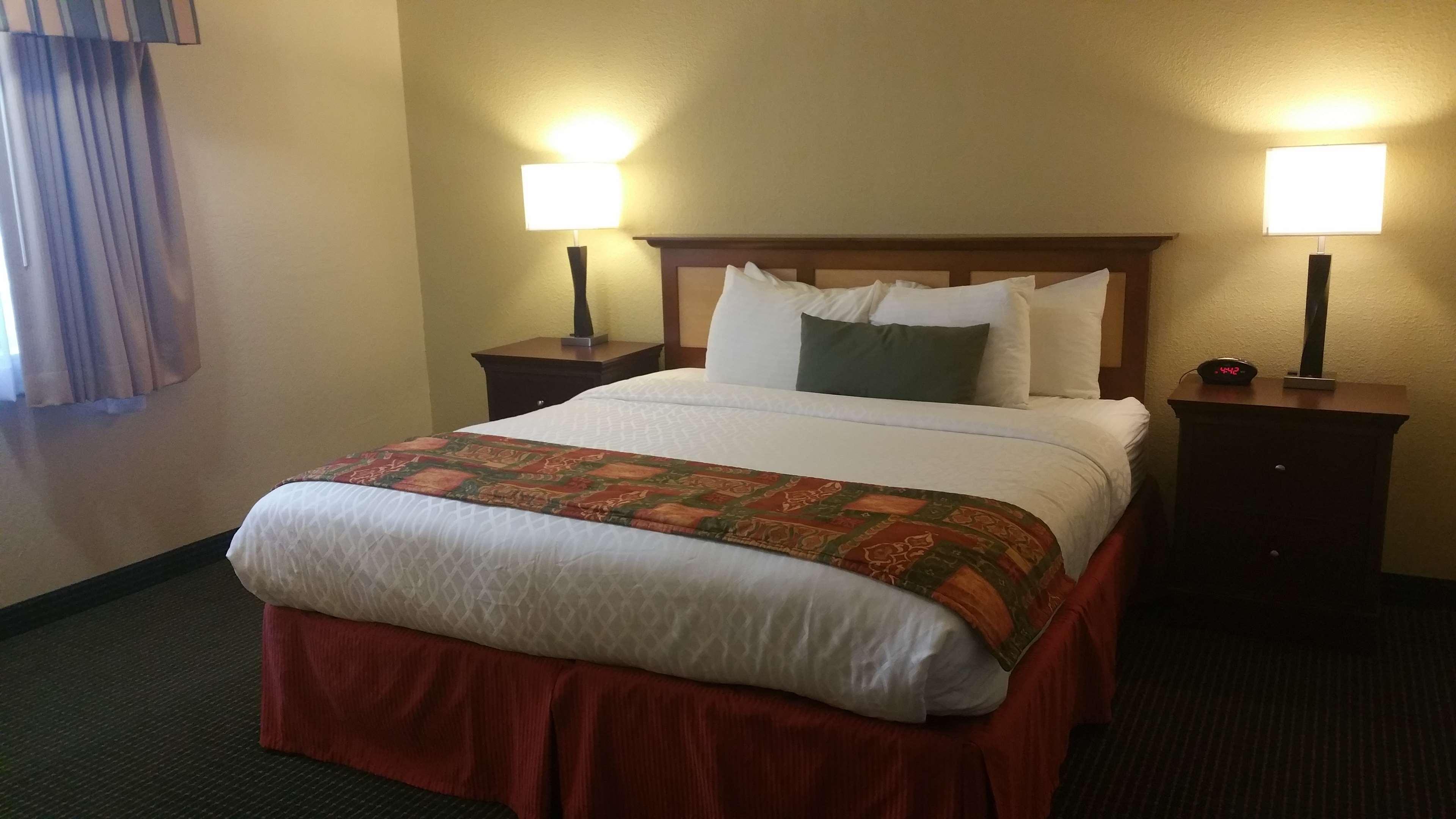 Best Western Plus Sonora Oaks Hotel And Conference Center Exterior foto